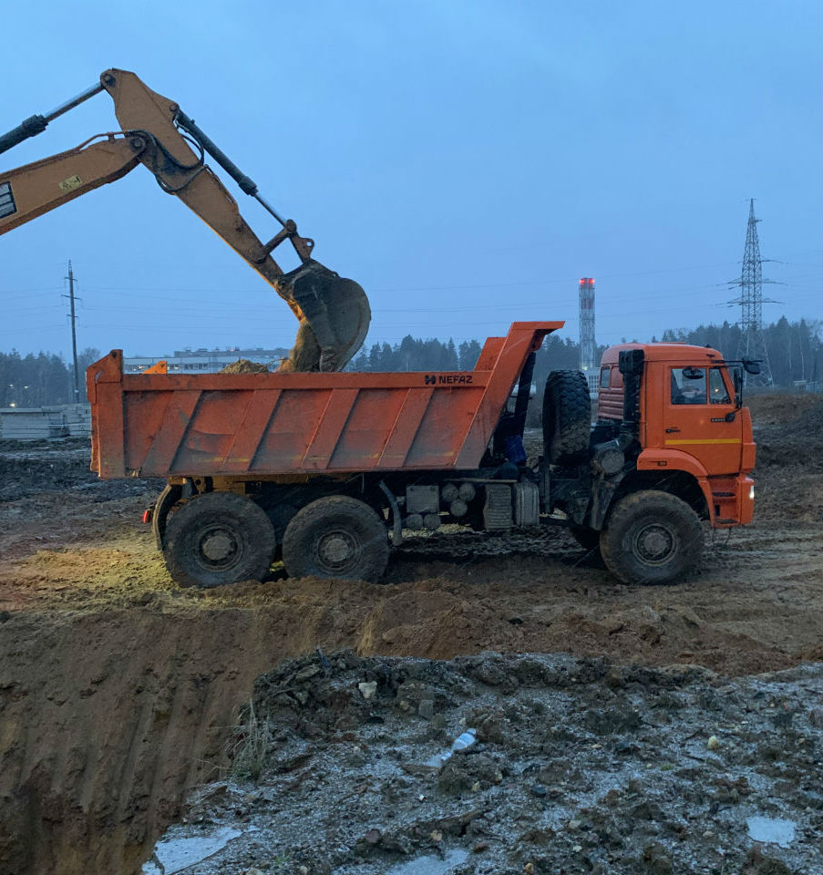 Выемка грунта в Краснозаводске